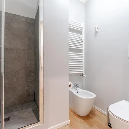 Archimede - Modern 1br Dateo M4 * מילאנו